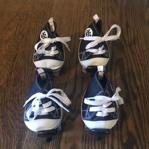 Build-a-bear roller skates and sneakers